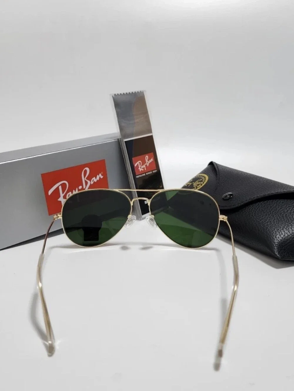 New With Box 62mm Ray-Ban Aviator Gold Frames Green Lenses G-15 Lens RB3026
